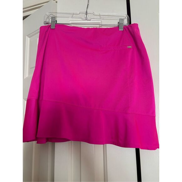 Tail Asymmetrical Hem Skort - Picture 4 of 7